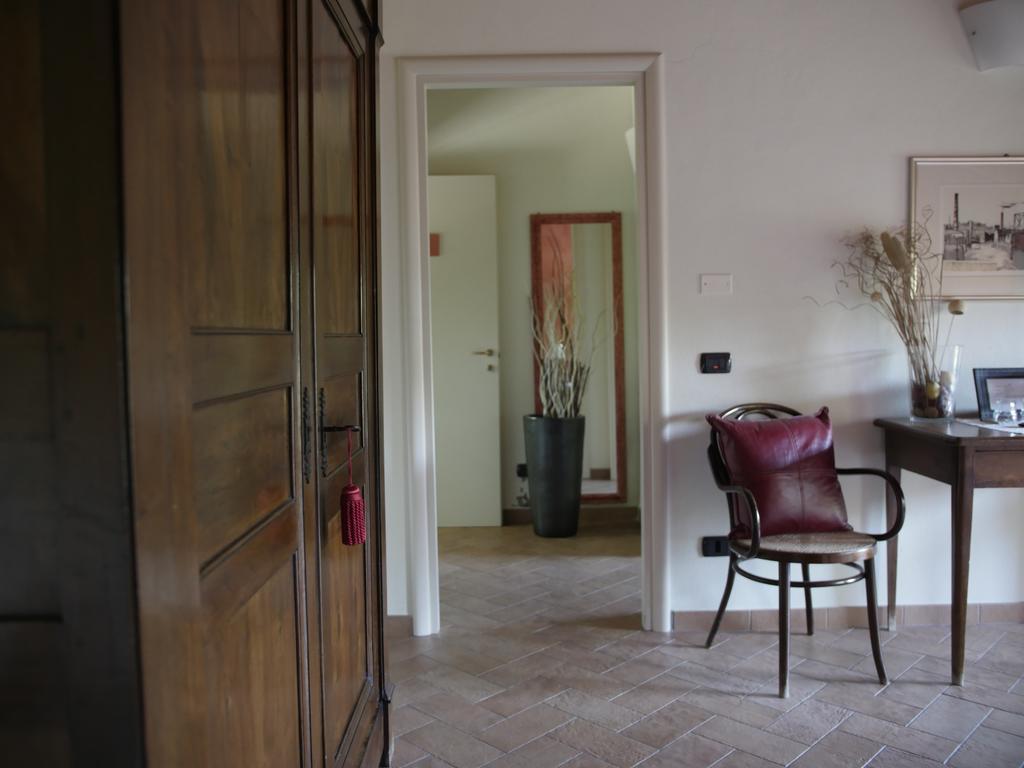 Quattrocolli B&B Quattro Castella Ngoại thất bức ảnh