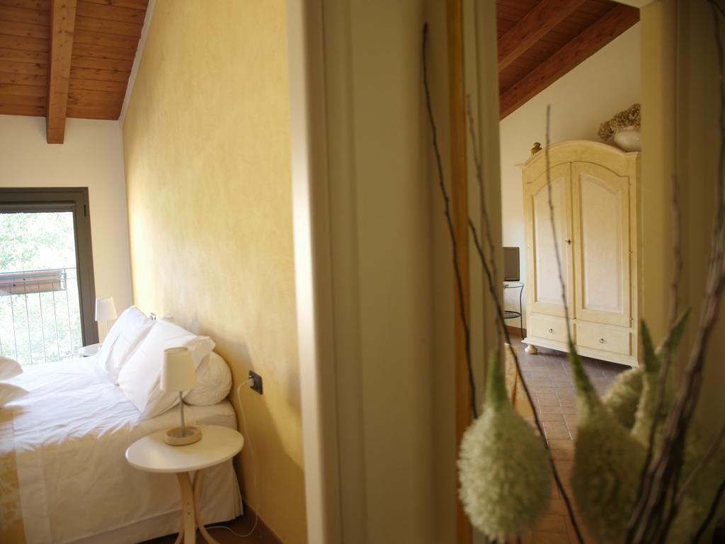 Quattrocolli B&B Quattro Castella Ngoại thất bức ảnh